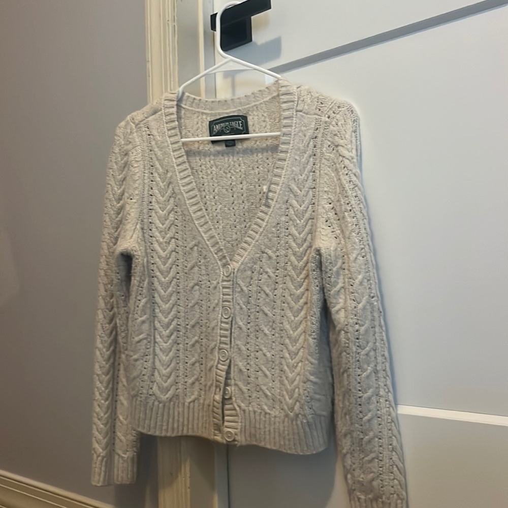American eagle cardigan